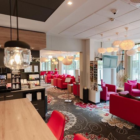 斯塔德米特酒店 施韦比施哈尔 外观 照片